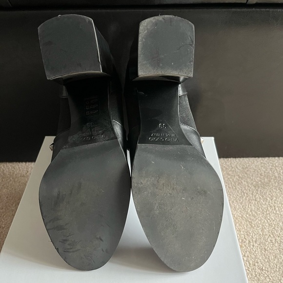 La Canadienne Booties - Picture 8 of 8